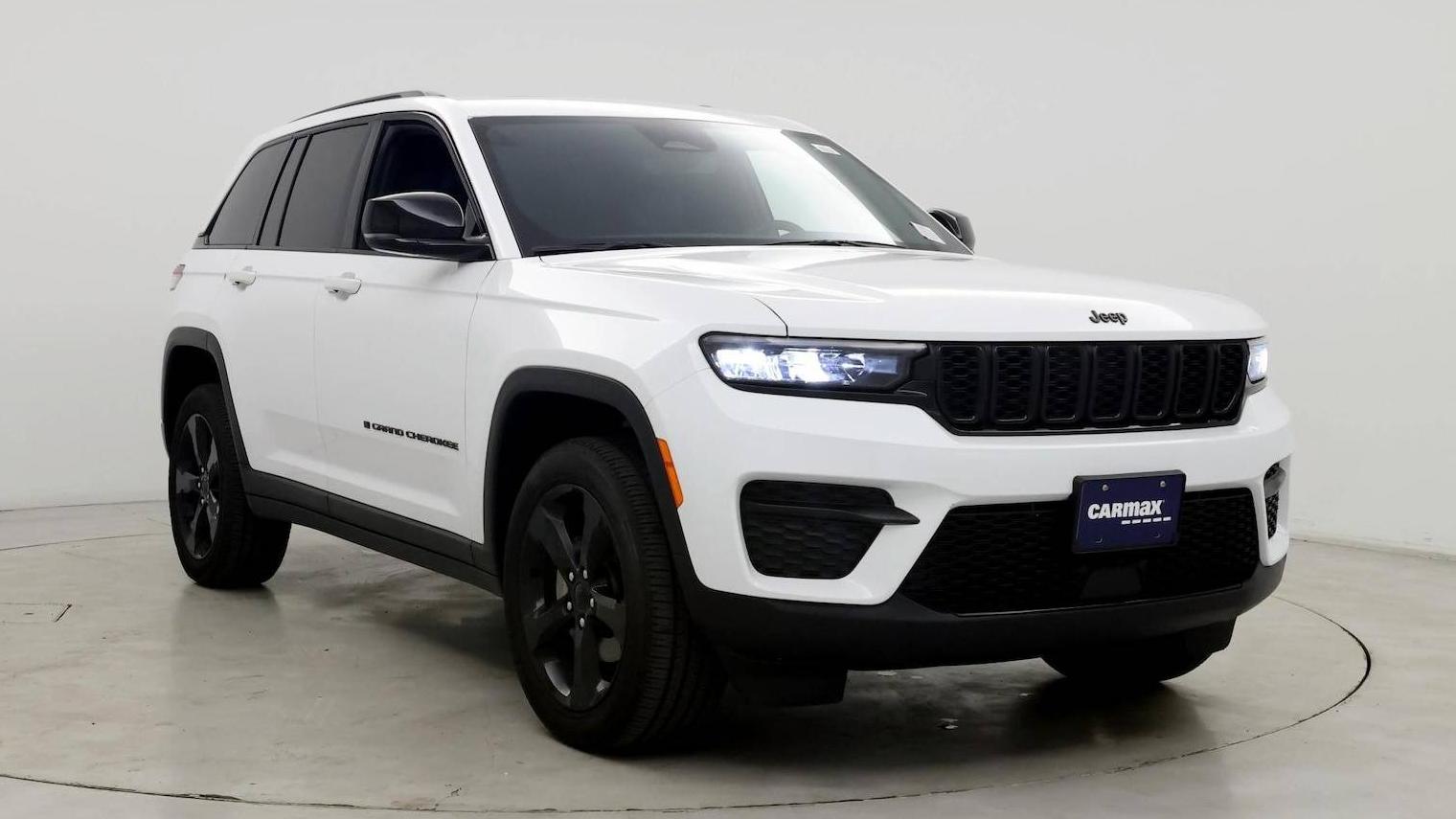 JEEP GRAND CHEROKEE 2023 1C4RJHAG5P8883152 image